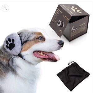 NWT Boundless World Dog Ear Muffs Noise Cancelling Headphones for Dogs
